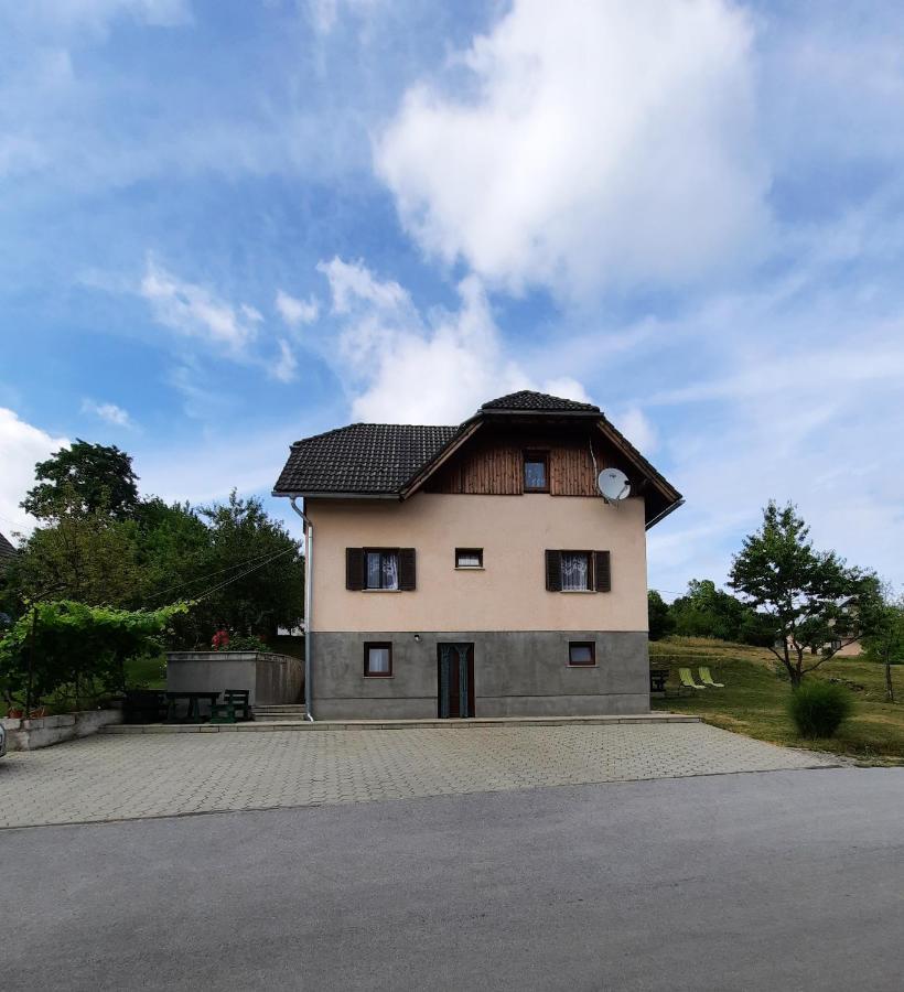 Guest House Matej & Mateja Plitvička Jezera المظهر الخارجي الصورة